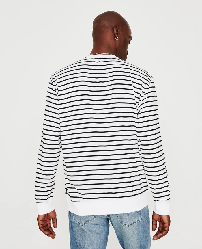AG Jeans Sweatshirts Men Wesley Pullover TRUE WHITETRUE BLACK AG Jeans Sweatshirts Men Wesley Pullover TRUE WHITETRUE BLACK