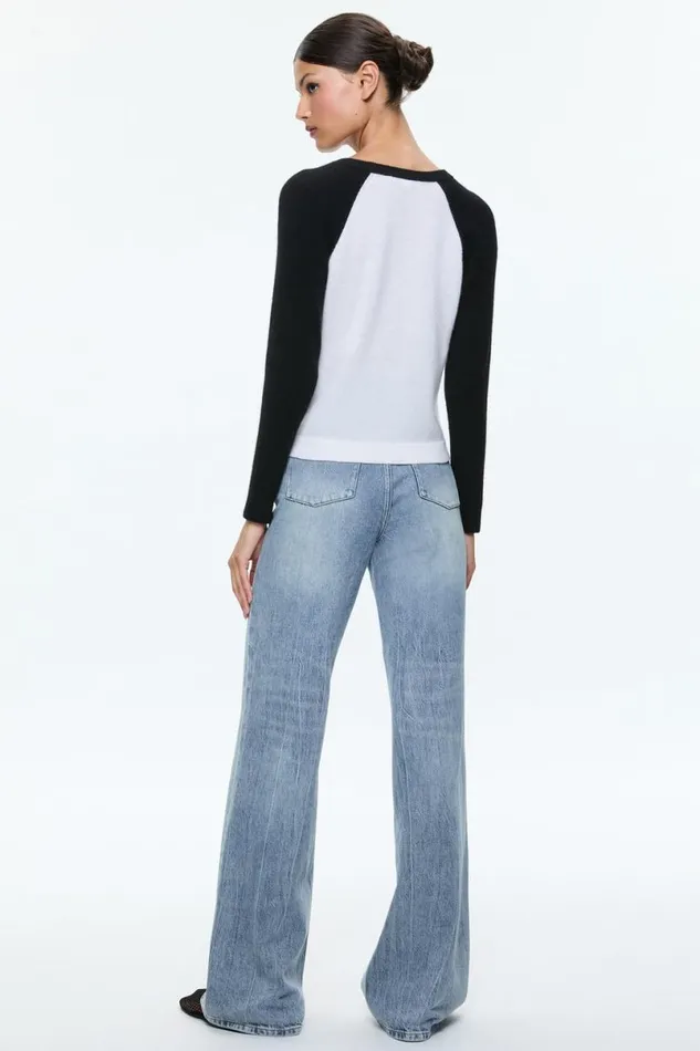 Alice Olivia Amari Shrunken Raglan Ecrublack Women Sweaters