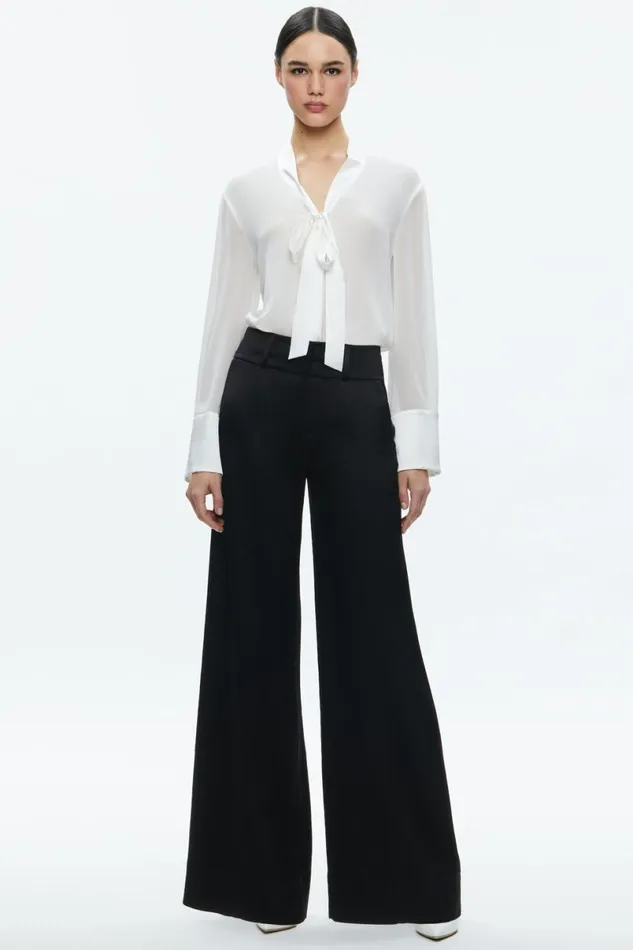 Alice Olivia Brady Oversized Button Down With Bow Tie Off White Women Tops