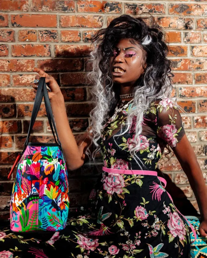AVANT GARDEN TOTE Bags SPRAYGROUND