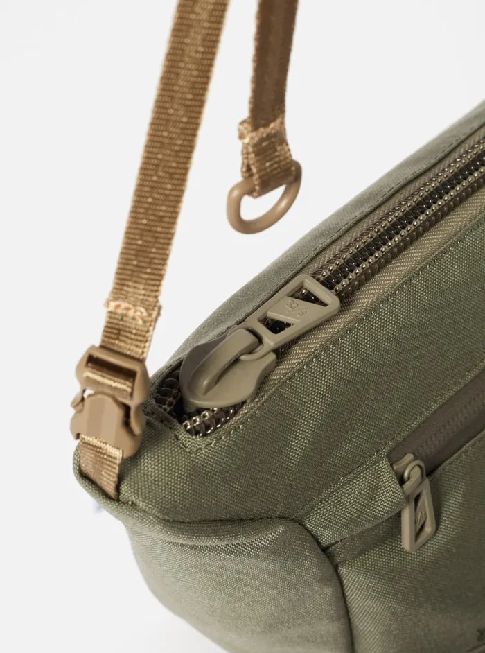 Bags Men Universal Works FCe Fr Inverted Trapezium Pouch In Sage Green Cordura