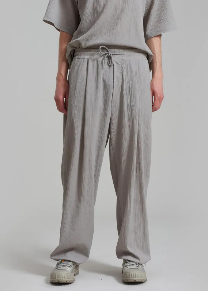 Clothing Men The Frankie Shop Eliott Crinkle Pants 8211 Grey