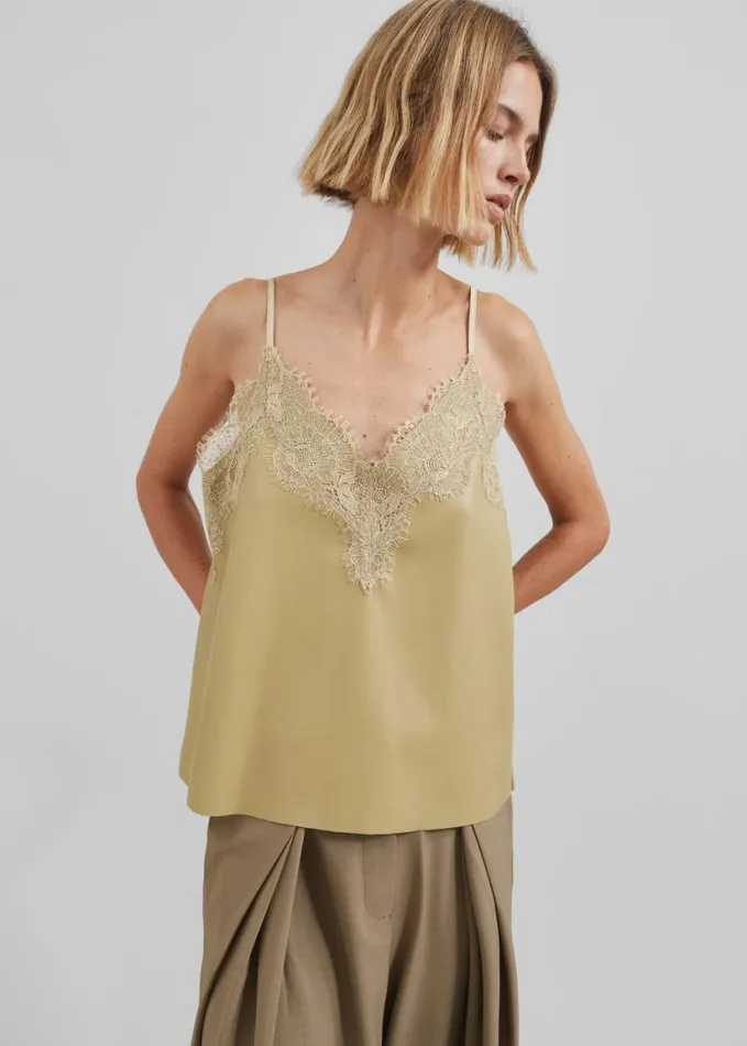 Clothing Women The Frankie Shop Desirae Lace Top 8211 Pale Yellow