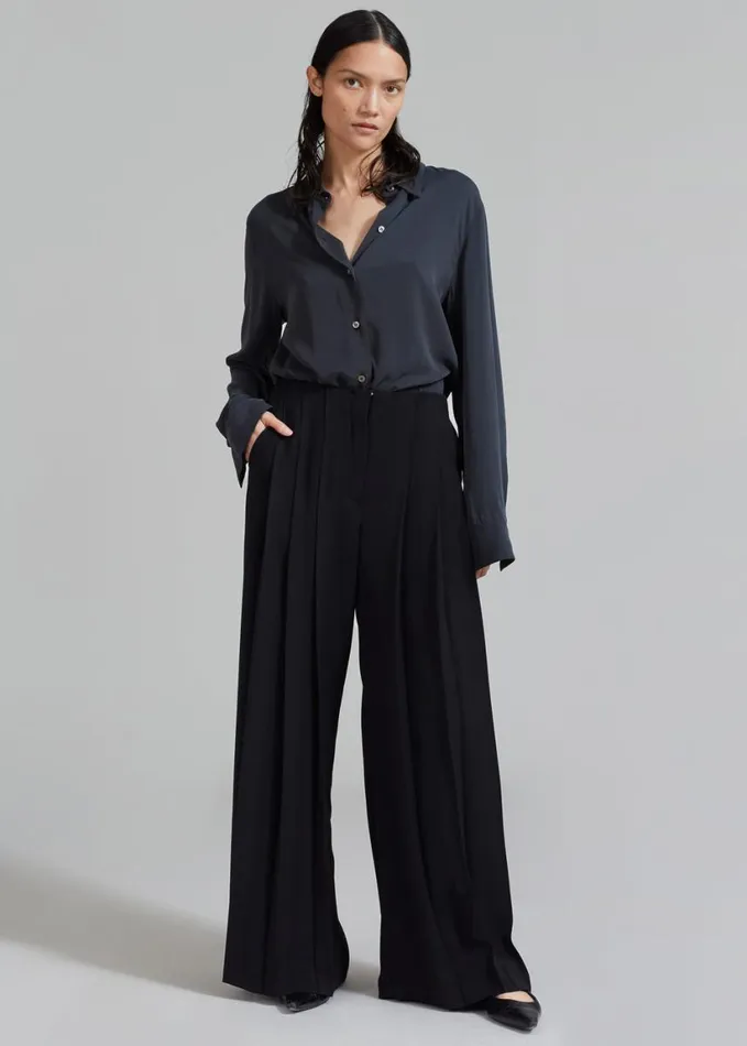 Clothing Women The Frankie Shop Dillon Pleated Pants 8211 Black