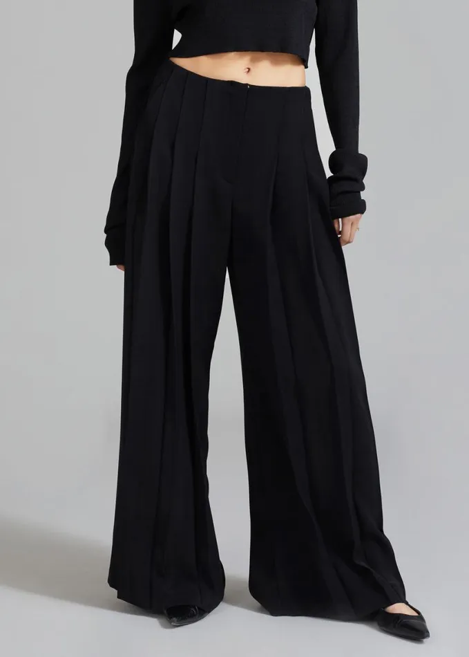 Clothing Women The Frankie Shop Dillon Pleated Pants 8211 Black