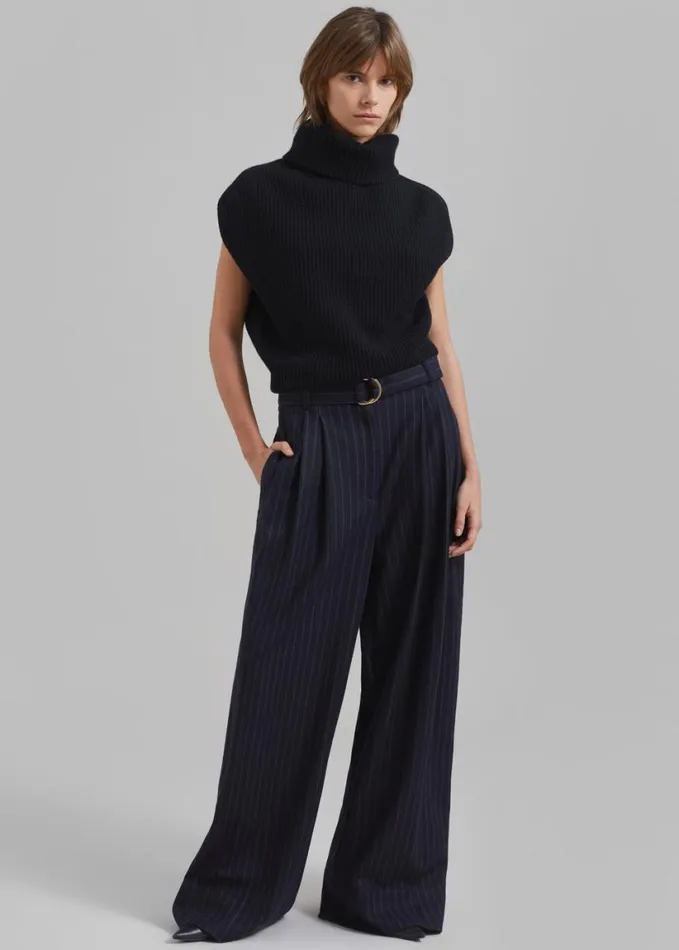 Clothing Women The Frankie Shop Lana Sleeveless Turtleneck 8211 Black
