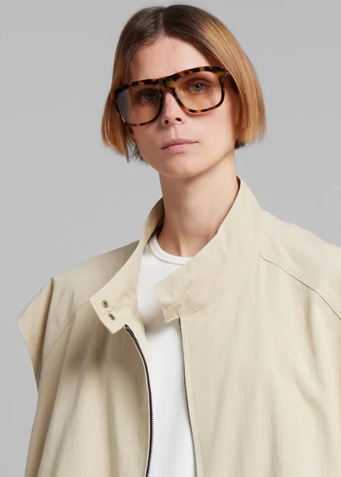 Clothing Women The Frankie Shop Lance Sleeveless Bomber Jacket 8211 Beige