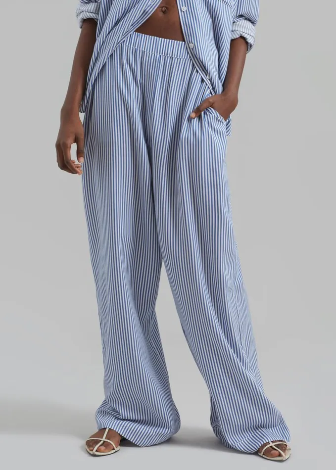 Clothing Women The Frankie Shop Mirca Fluid Elastic Pants 8211 WhiteBlue Stripe