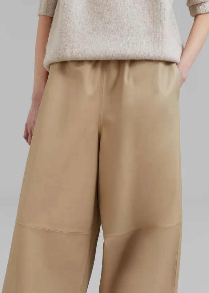 Clothing Women The Frankie Shop Sydney Wide Leather Pants 8211 Beige