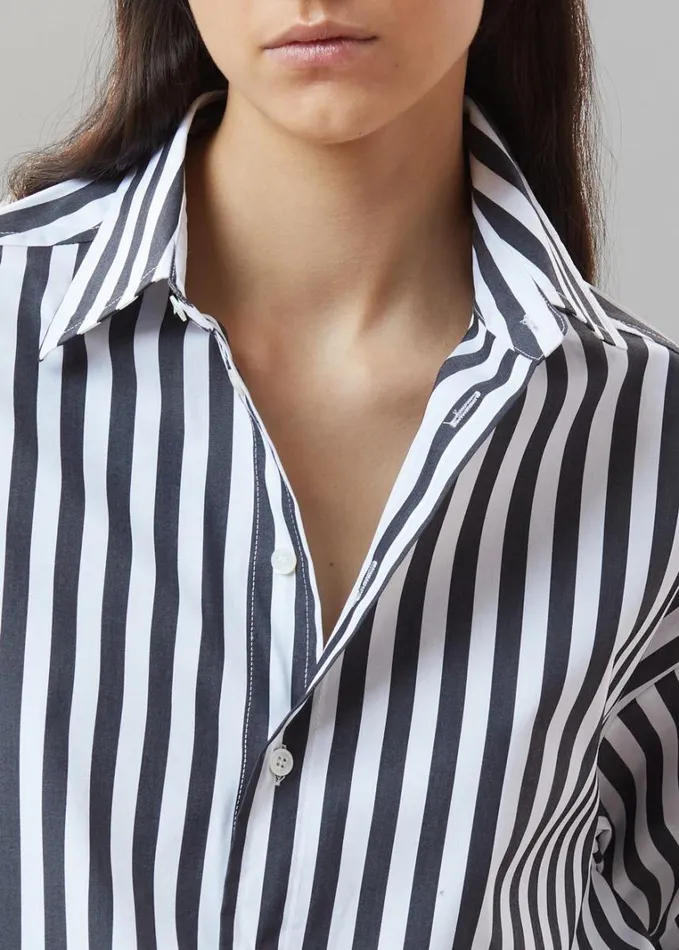 Clothing Women The Frankie Shop Sylvia Striped Oxford Shirt 8211 Faded BlackWhite