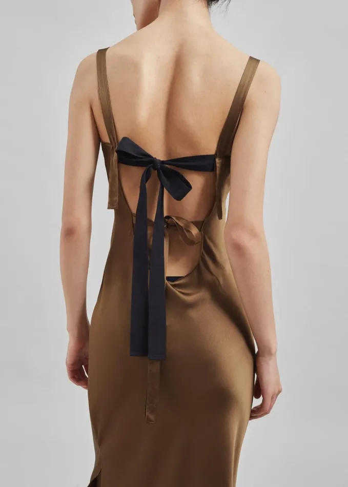 Clothing Women The Frankie Shop The Garment Catania String Maxi Dress 8211 Olive