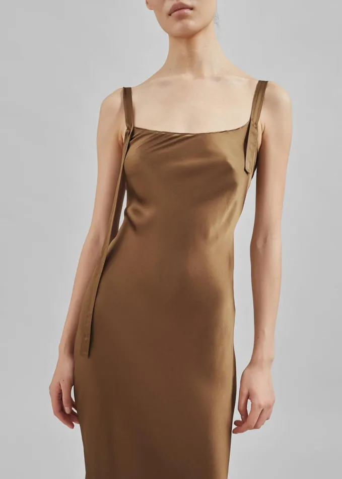 Clothing Women The Frankie Shop The Garment Catania String Maxi Dress 8211 Olive