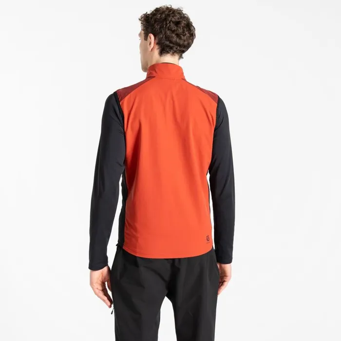 Dare 2b Lattitudinal II Vest Tuscan Red Black Men Gym Tops