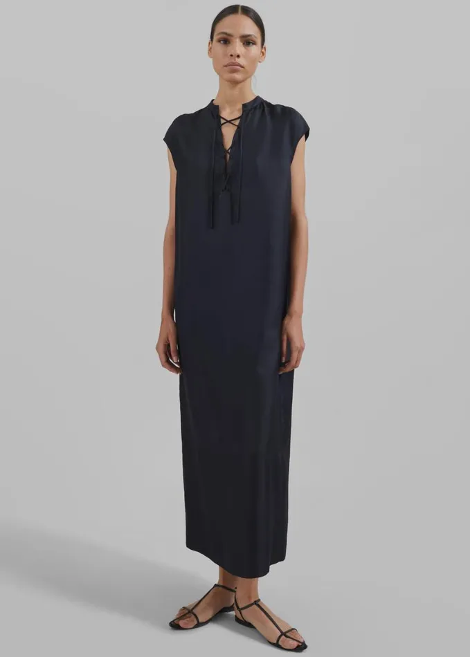 Dresses Women The Frankie Shop Loulou Studio Demeter Long Sleeveless Dress 8211 Black