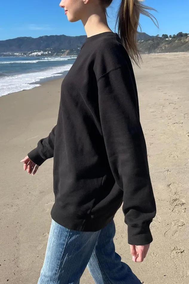 Erica Oversized Sweatshirt Faded Black Women Brandy Melville Sweatpants and Sweatshirts Erica Oversized Sweatshirt Faded Black Women Brandy Melville Sweatpants and Sweatshirts