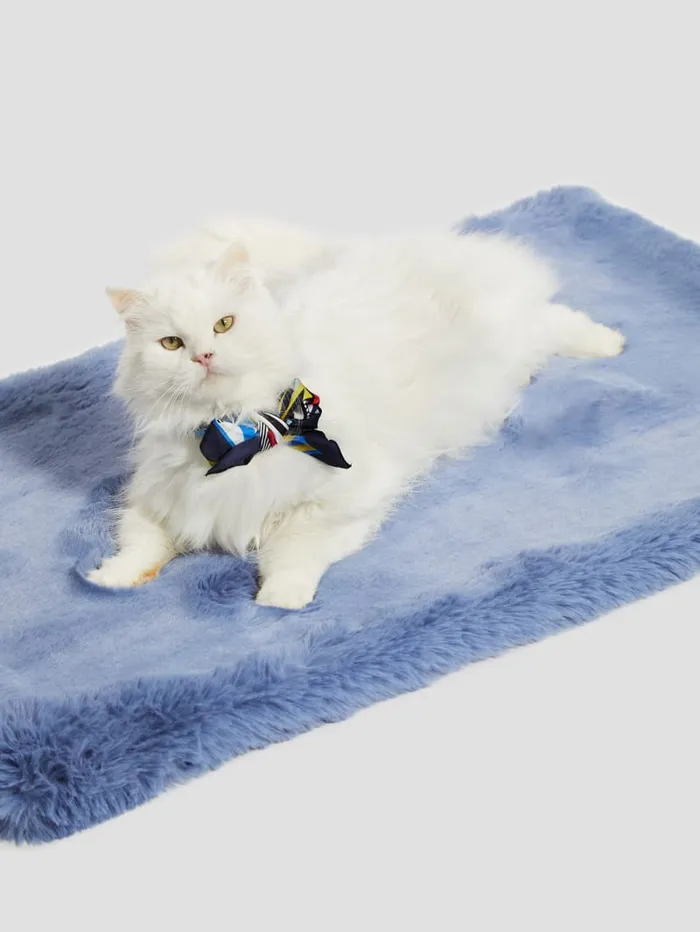 GUESS Home FauxFur Pet Carpet Blue 8211 Women