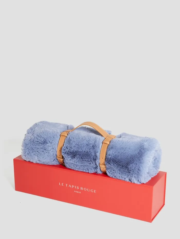 GUESS Home FauxFur Pet Carpet Blue 8211 Women