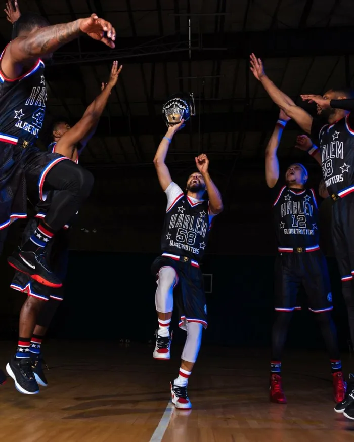 HARLEM GLOBETROTTERS BASKETBALL BAG Bags SPRAYGROUND