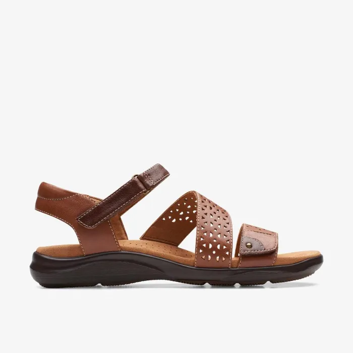 Kitly Way Tan Leather Women Clarks Sandals and Flip Flops