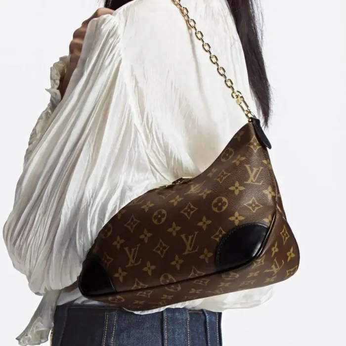Louis Vuitton Shoulder and Totes Louis Vuitton M45831 Boulogne Black 8211 Louis Vuitton Handbag Store 8211 Women