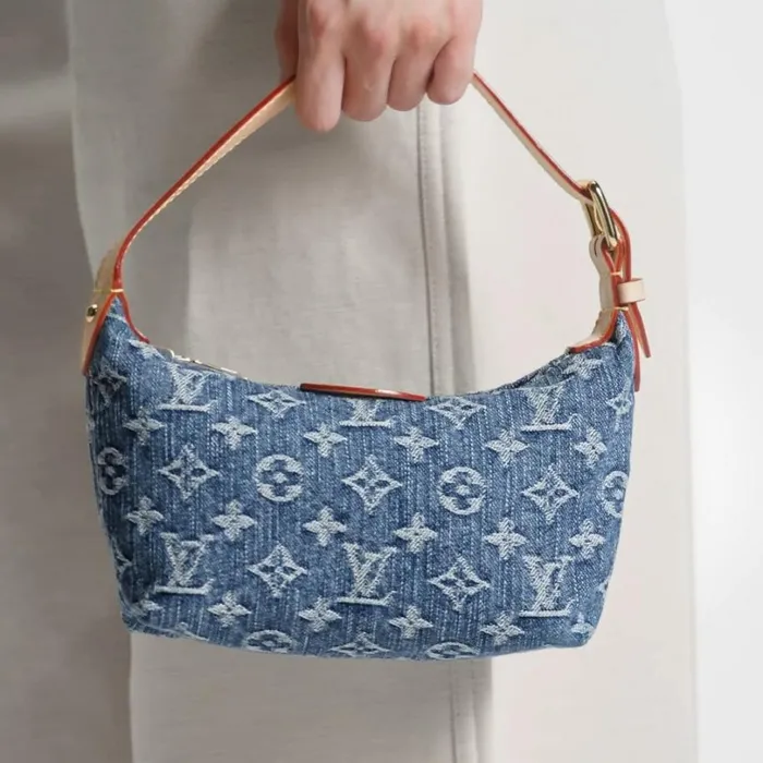 Louis Vuitton Shoulder and Totes Louis Vuitton M82949 Hills Pochette Denim Blue 8211 Louis Vuitton Handbag Store 8211 Women