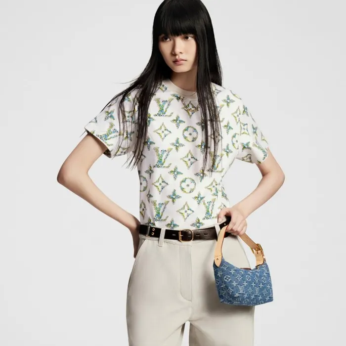 Louis Vuitton Shoulder and Totes Louis Vuitton M82949 Hills Pochette Denim Blue 8211 Louis Vuitton Handbag Store 8211 Women