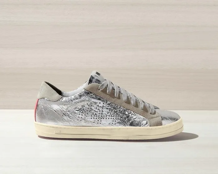 Low Tops Women P448 John Ghinea