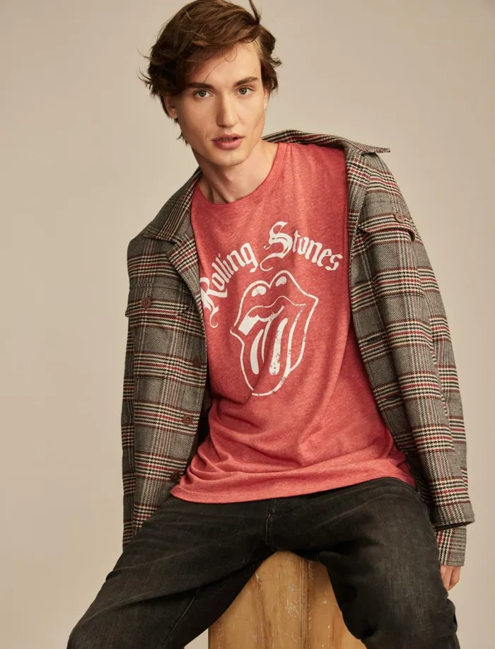 Lucky Brand Graphic Tees Men Rolling Stones Tongue Pompeian Red