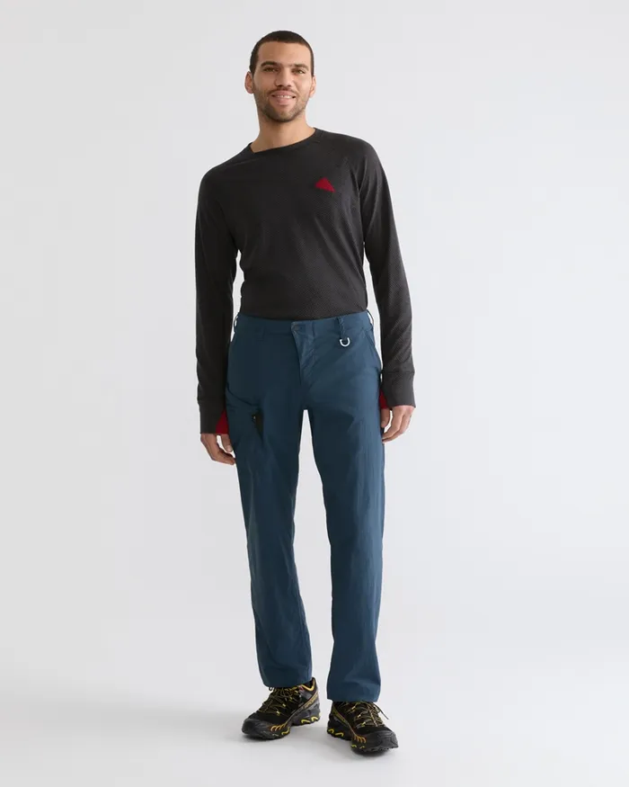 Men Alfhild Levitend Pants Midnight Blue Klttermusen Pants
