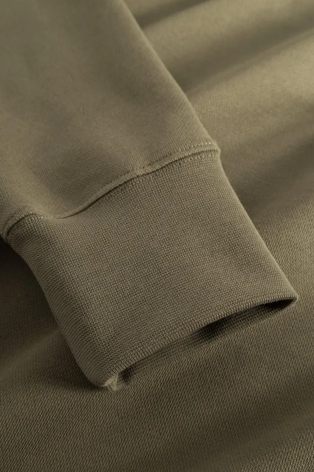 Men Arne Relaxed Organic Chain Stitch Logo Sweatshirt Sediment Green Norse Projects Sweatshirts