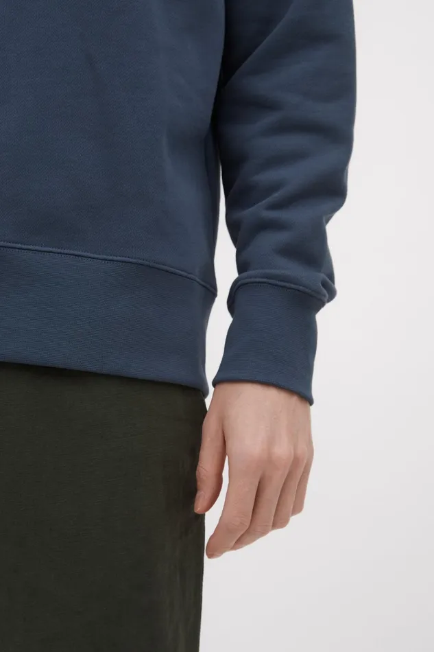 Men Arne Relaxed Organic Chain Stitch Logo Sweatshirt Steel Blue Norse Projects Sweatshirts