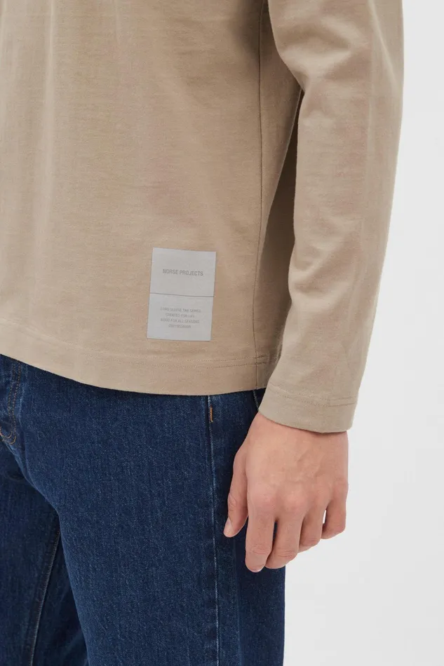 Men Holger Tab Series Reflective LS Sand Norse Projects TShirts