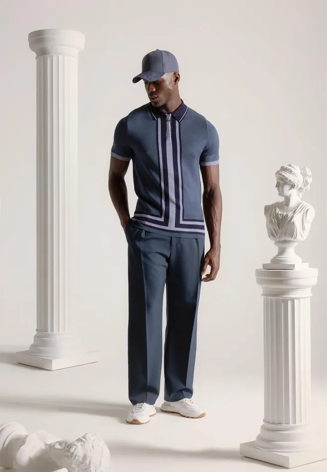Men Manire De Voir Contrast Border Knit Zip Polo Shirt Blue
