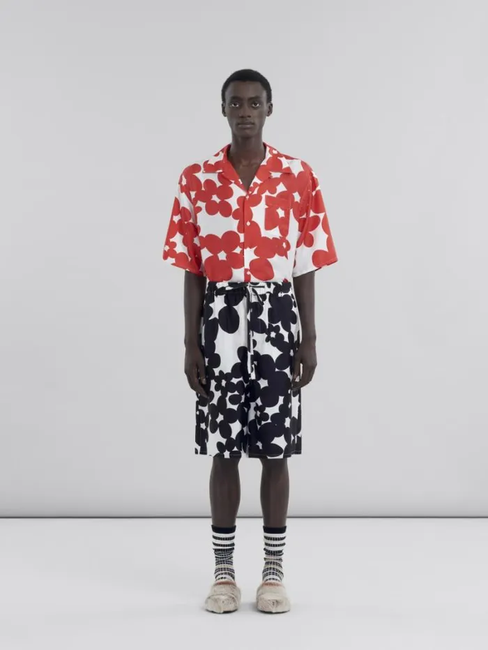 Men Marni Pants Silk Bermuda Shorts With Black And White Dillies Print
