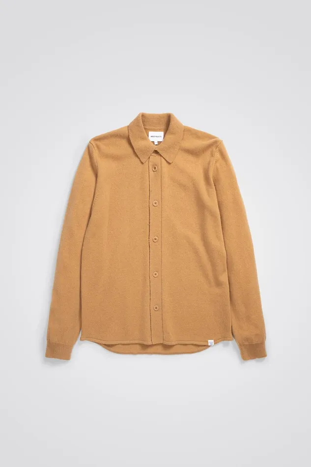 Men Martin Merino Lambswool Shirt Camel Norse Projects Knitwear