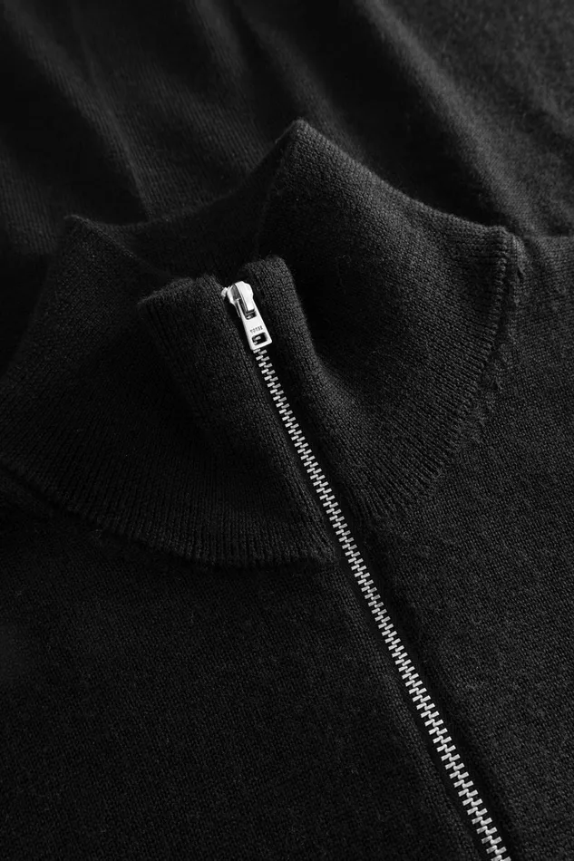 Men Tech Merino Half Zip Black Norse Projects Knitwear
