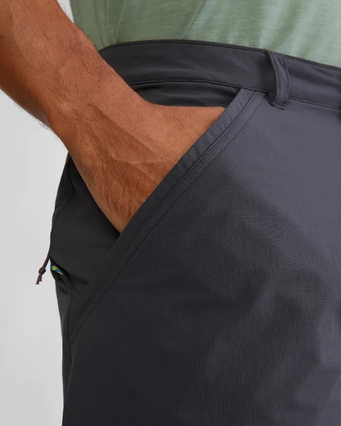 Men Vanadis 30 Light WindStretch Shorts Raven Klttermusen Shorts