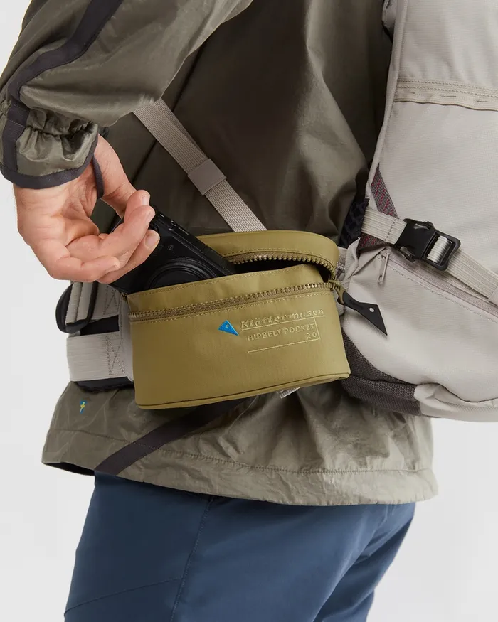 MenWomen Hipbelt Pocket 20 Padded Hip Pocket Meadow Green Klttermusen Accessories
