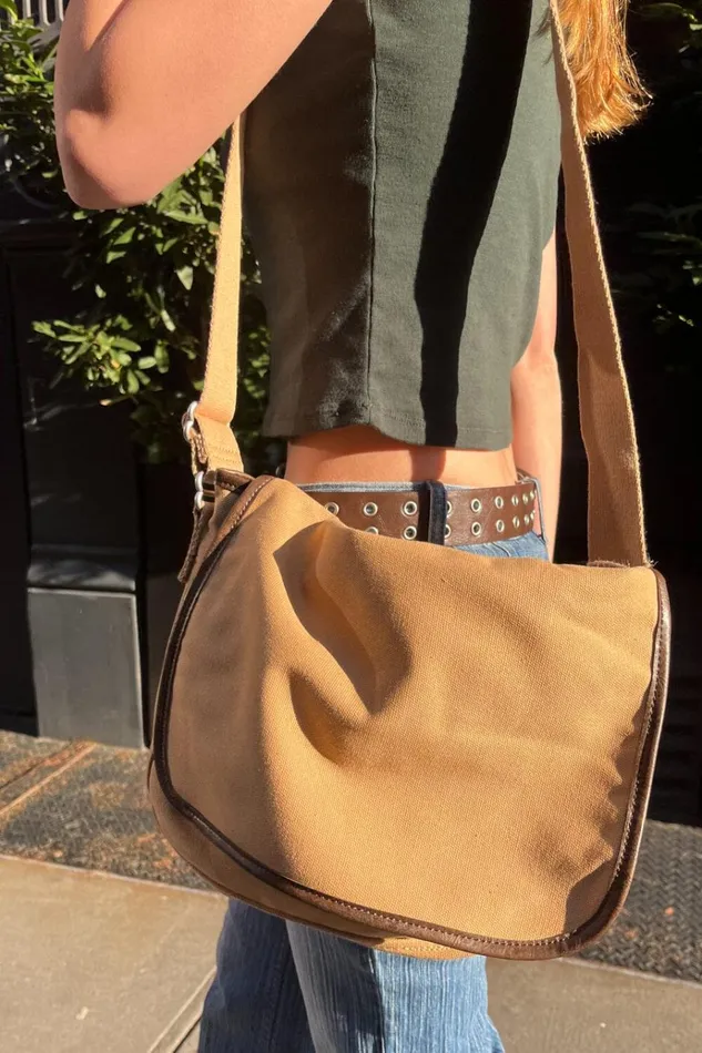 Messenger Bag Tan Women Brandy Melville Bags and Backpacks