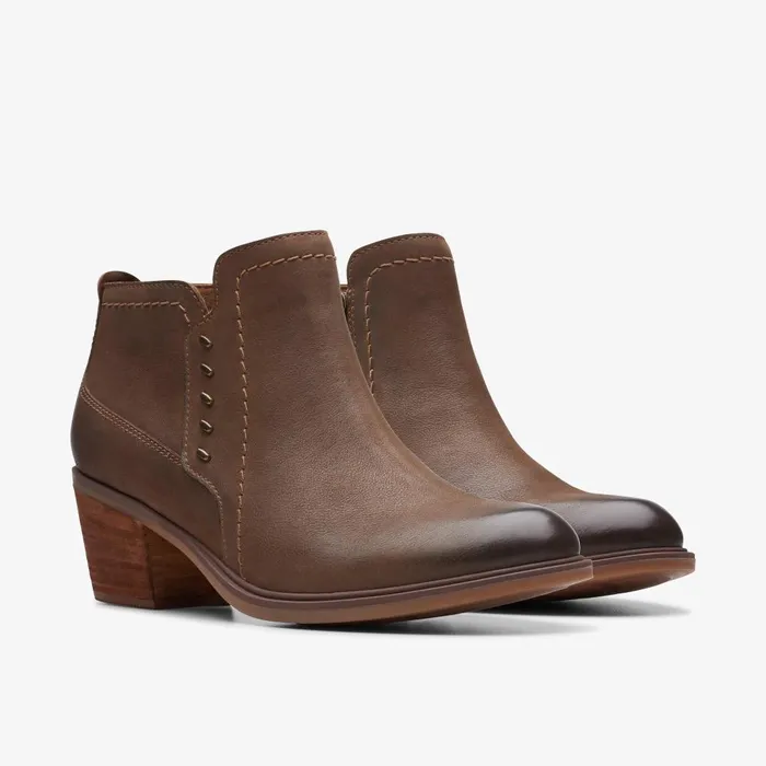 Neva Lo Dark Tan Leather Women Clarks Boots and Booties