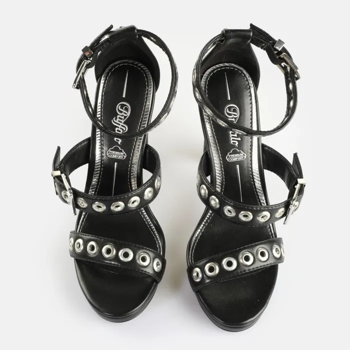 Pepper Belt Black Buffalo Heels