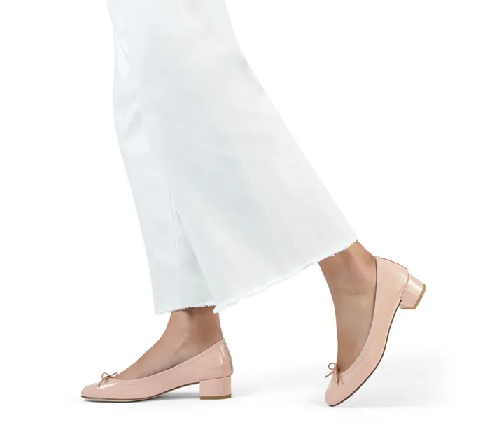 Repetto Womens Ballerinas Camille Ballerinas Almond Beige