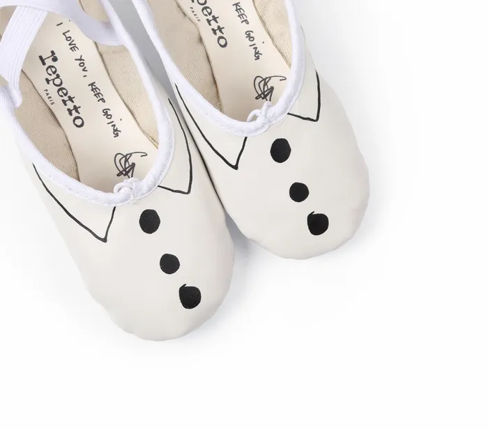 Repetto Womens Soft Ballet Shoes Soft Ballet Shoes By Sia Black And White Casaul