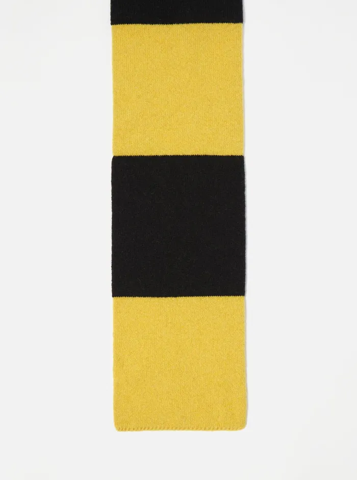 Scarves Men Universal Works Universal Works Deluxe Football Scarf In BlackYellow Soft Wool