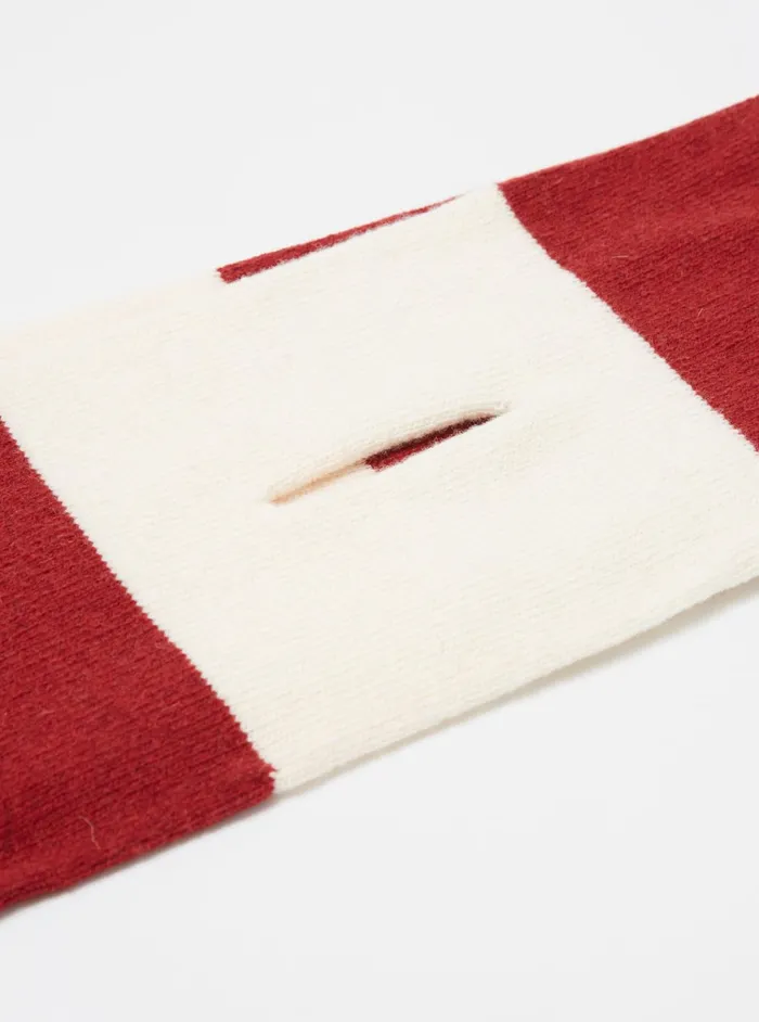 Scarves Men Universal Works Universal Works Deluxe Football Scarf In EcruRed Soft Wool