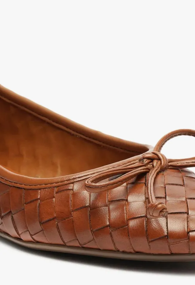 Schutz Shoes Ballerinas Women Arissa Woven Leather Flat Honey Peach Schutz Shoes Ballerinas Women Arissa Woven Leather Flat Honey Peach