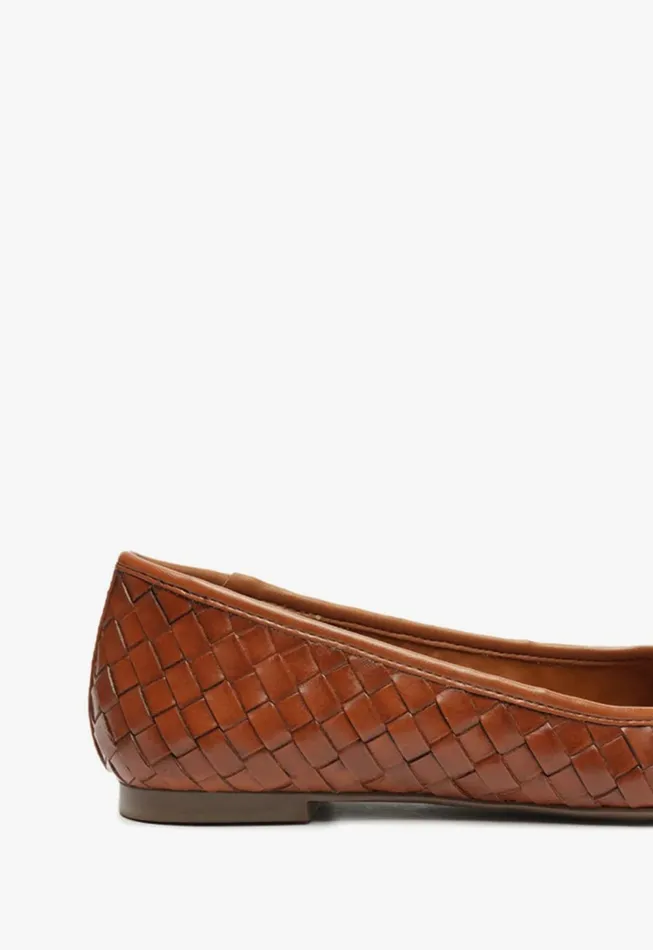 Schutz Shoes Ballerinas Women Arissa Woven Leather Flat Honey Peach Schutz Shoes Ballerinas Women Arissa Woven Leather Flat Honey Peach