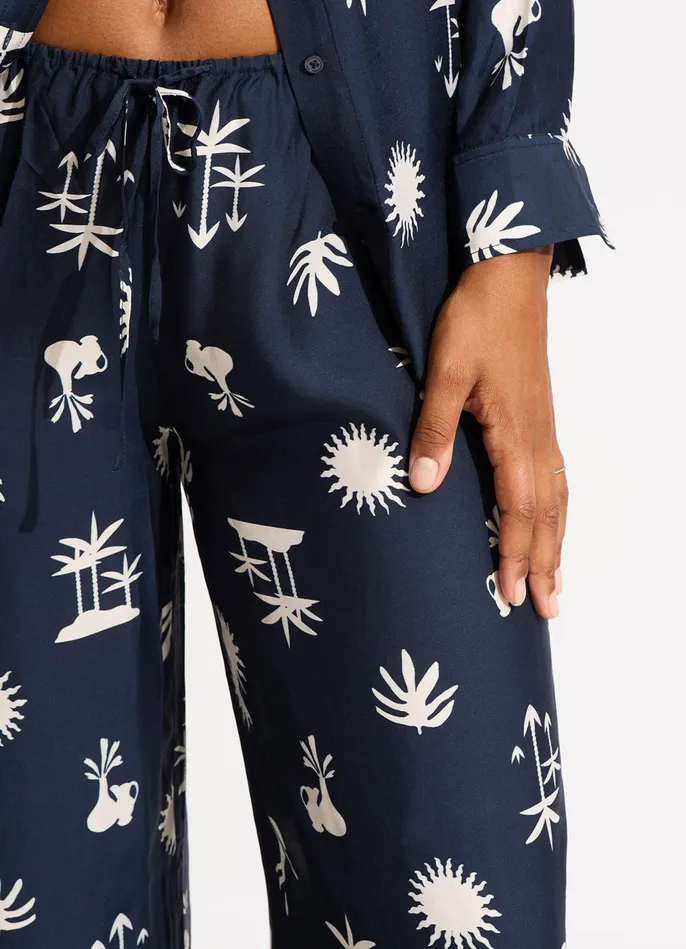 Seafolly La Palma Silk Pant 8211 True Navy Women Pants and Shorts Seafolly La Palma Silk Pant 8211 True Navy Women Pants and Shorts