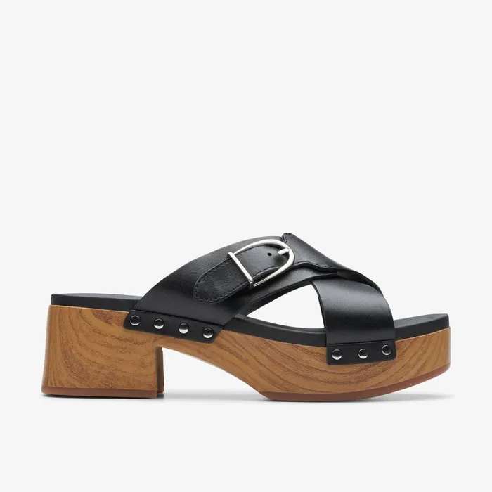 Sivanne Walk Black Leather Women Clarks Clogs and Mules