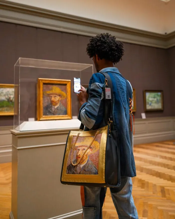 THE MET VAN GOGH FRAMED SELFPORTRAIT TOTE Bags SPRAYGROUND